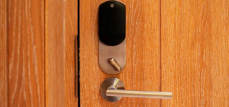 Automatic Locking Door Knob Rosemead